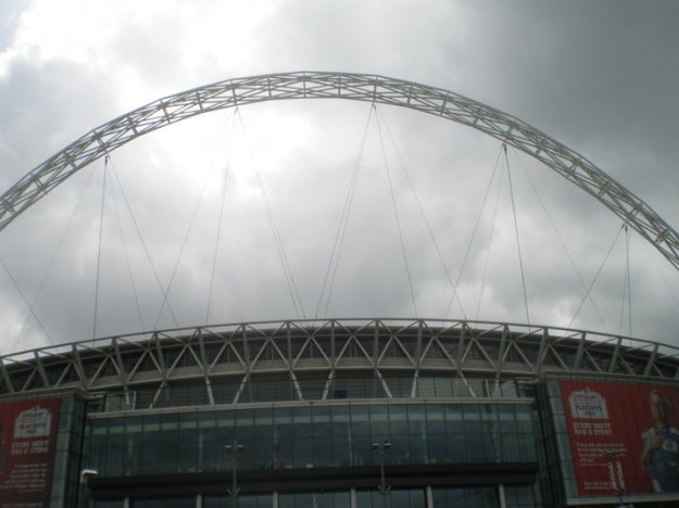 Crewe and Southend fans are looking forward to walking down Wembley Way on Sunday.